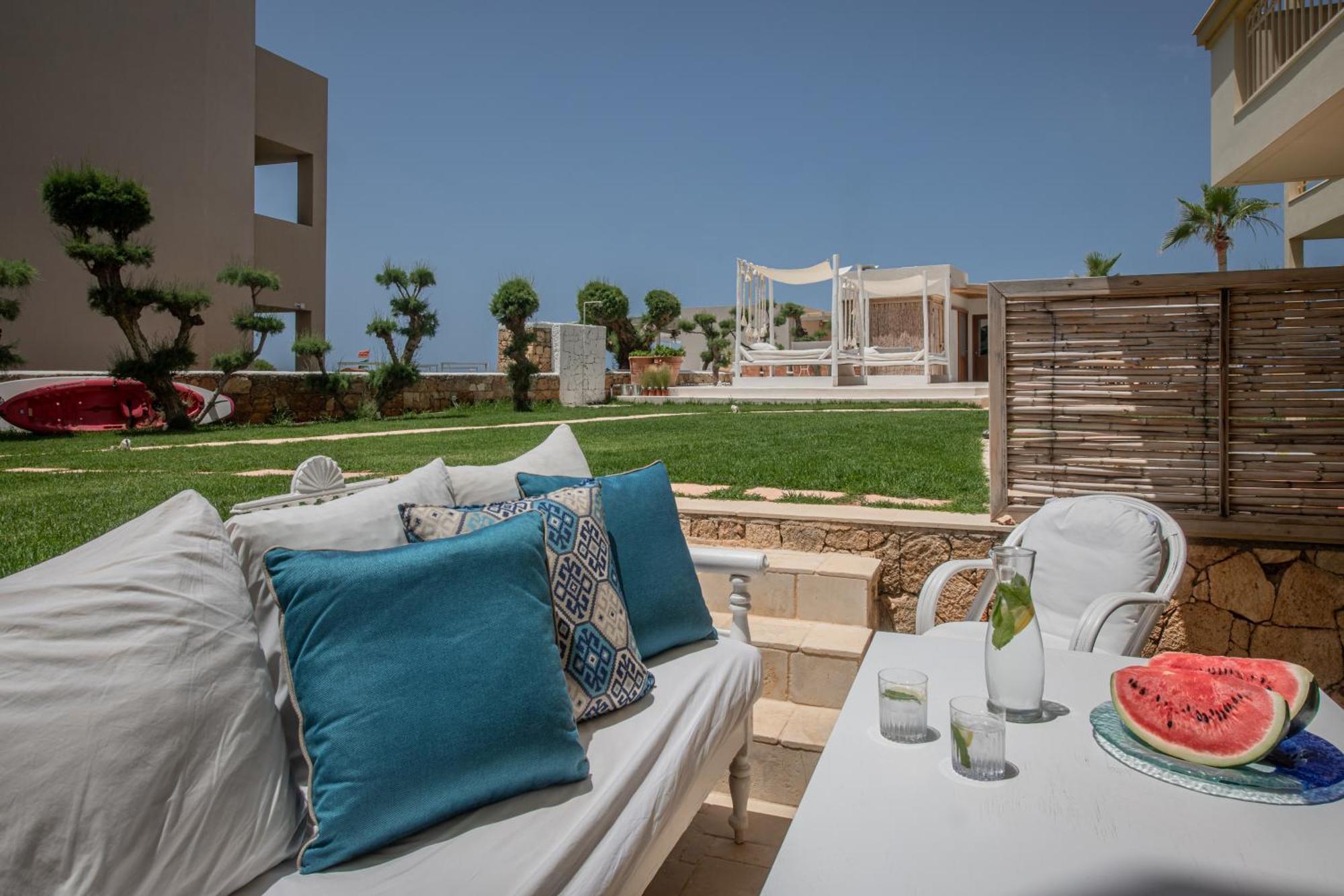 Parthenis Beach, Suites By The Sea Malia  Ngoại thất bức ảnh